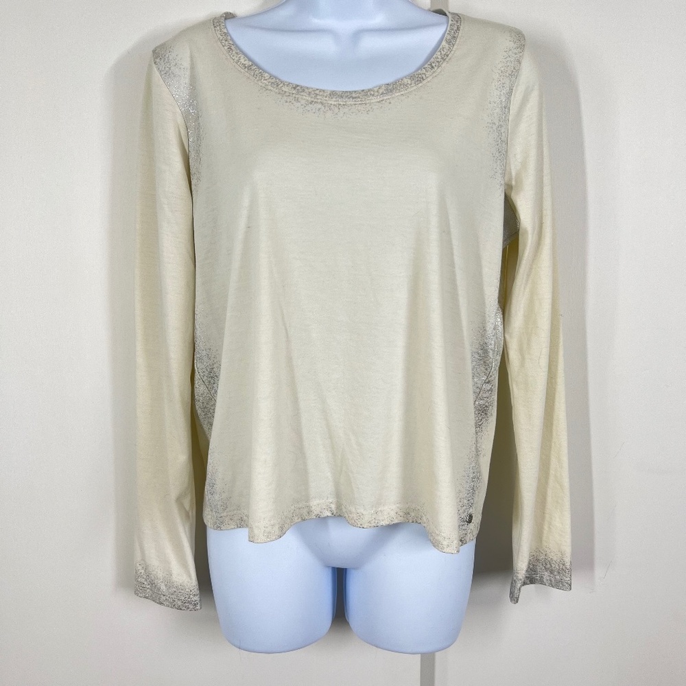 Fabletics Cream‎ Long Sleeve Crop With Silver accenting, M